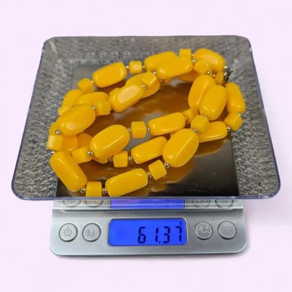 (2/$20) Yellow Vintage Plastic Beaded Necklace - Picture 6 of 6